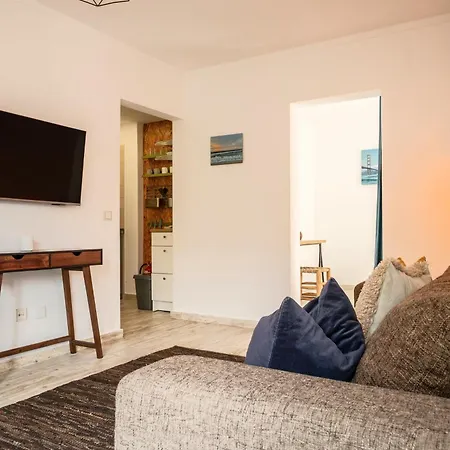 1bd Close To * Lourinha (Lisbon)