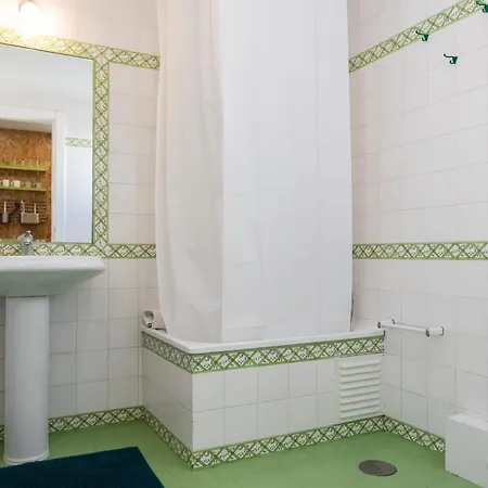 1bd Close To Lourinha (Lisbon)