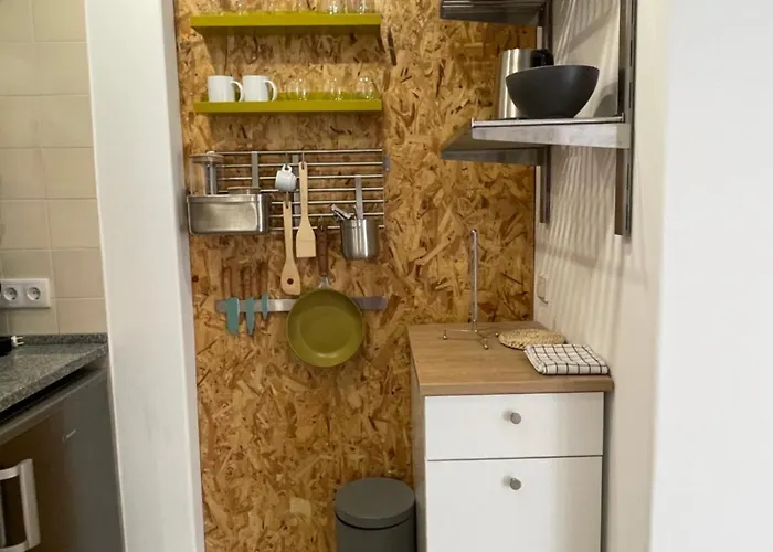 1bd Close To 아파트 *